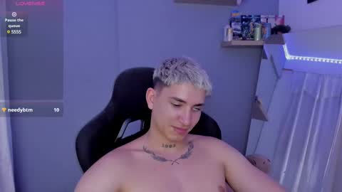 Snapshot of sebas__23 chatting on 02/25/25, 07:36 Sebastin online show from 02/25/25, 07:36