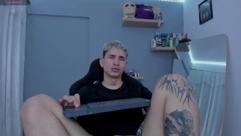 Snapshot of sebas__23 chatting on 02/28/25, 08:18 Sebastin online show from 02/28/25, 08:18