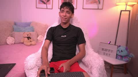 Sebastian Alvarez online show from 04/01/26, 12:00