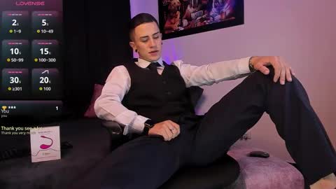 Sebastian online show from 09/22/25, 02:46