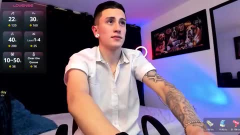 Sebastian online show from 11/08/25, 02:01