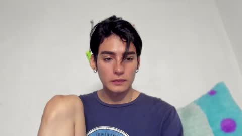 Snapshot of sebas_rosse chatting on 12/11/24, 01:15 sebastian online show from 12/11/24, 01:15