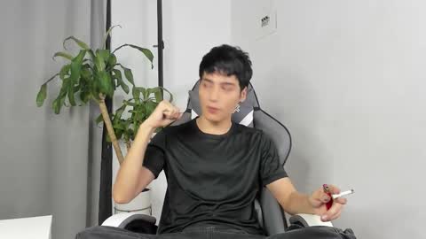 sebastian online show from 01/12/26, 03:50