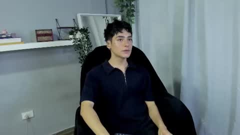 Snapshot of sebas_rosse chatting on 07/14/26, 10:37 sebastian online show from 07/14/26, 10:37