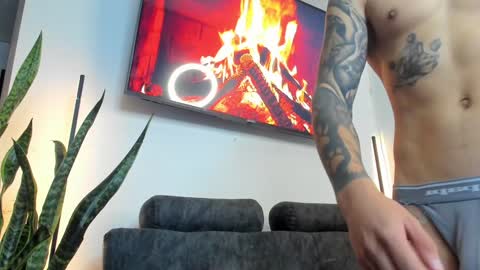 sebastian online show from 12/31/24, 01:47