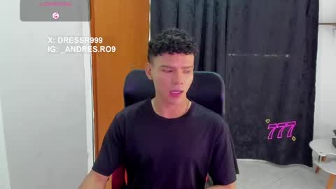 Snapshot of sebascuterouss chatting on 04/28/26, 12:10 sebas 3 online show from 04/28/26, 12:10