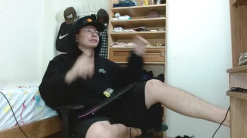 Sebas online show from 02/18/25, 11:41