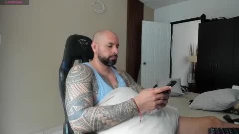 Snapshot of sebastiam_blake chatting on 06/03/26, 02:19 sebastiam_blake online show from 06/03/26, 02:19