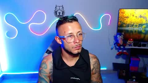 Snapshot of sebastian_025 chatting on 10/05/25, 08:34 Sebastian online show from 10/05/25, 08:34