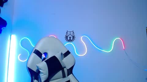 Sebastian online show from 01/11/26, 07:57