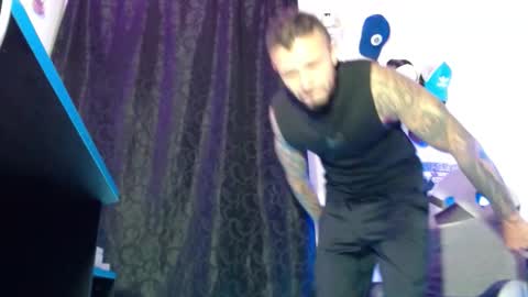 Snapshot of sebastian_025 chatting on 03/17/26, 08:28 Sebastian online show from 03/17/26, 08:28