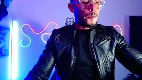 Snapshot of sebastian_025 chatting on 03/22/26, 07:50 Sebastian online show from 03/22/26, 07:50