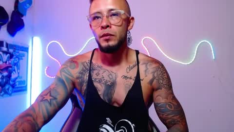 Snapshot of sebastian_025 chatting on 04/02/26, 09:12 Sebastian online show from 04/02/26, 09:12