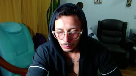 Snapshot of sebastian_025 chatting on 04/19/26, 02:55 Sebastian online show from 04/19/26, 02:55