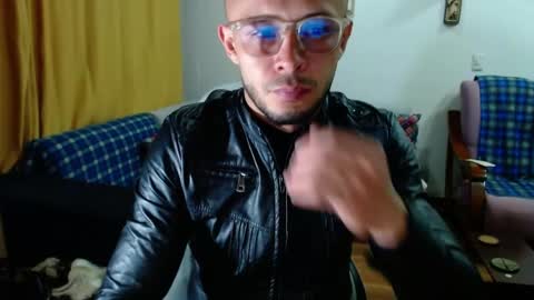 Sebastian online show from 05/12/26, 05:04