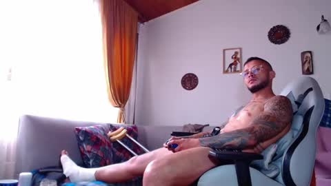 Sebastian online show from 06/02/26, 06:21