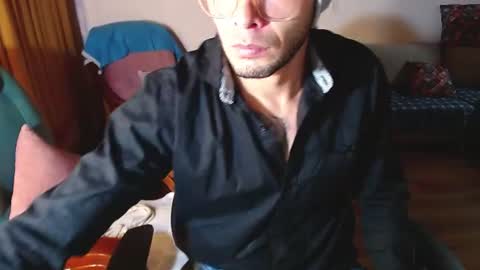 Snapshot of sebastian_025 chatting on 06/28/26, 09:26 Sebastian online show from 06/28/26, 09:26