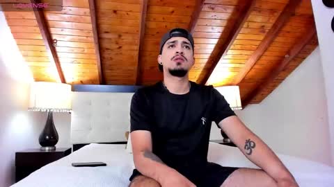 Sebastian Berne online show from 11/17/25, 07:08