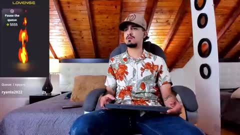 Sebastian Berne online show from 12/05/25, 07:21