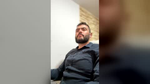 Snapshot of sebastian_ferreira chatting on 12/15/25, 08:24 sebastian_ferreira online show from 12/15/25, 08:24