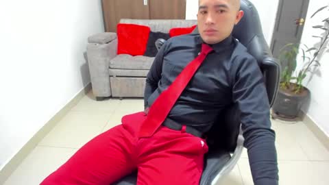 Snapshot of sebastian_oconnor77 chatting on 01/20/25, 12:07 juan  sebastian online show from 01/20/25, 12:07