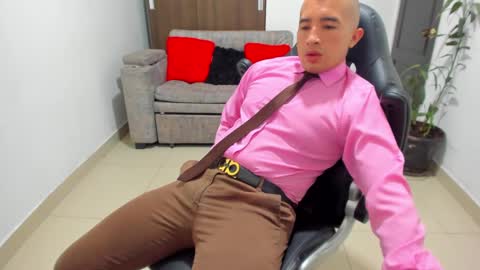 Snapshot of sebastian_oconnor77 chatting on 01/21/25, 03:10 juan  sebastian online show from 01/21/25, 03:10