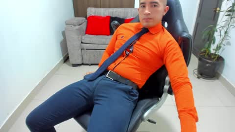 Snapshot of sebastian_oconnor77 chatting on 01/27/25, 06:20 juan  sebastian online show from 01/27/25, 06:20