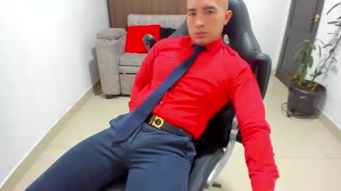 Snapshot of sebastian_oconnor77 chatting on 01/30/25, 03:08 juan  sebastian online show from 01/30/25, 03:08