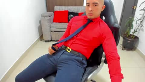 Snapshot of sebastian_oconnor77 chatting on 01/30/25, 06:10 juan  sebastian online show from 01/30/25, 06:10