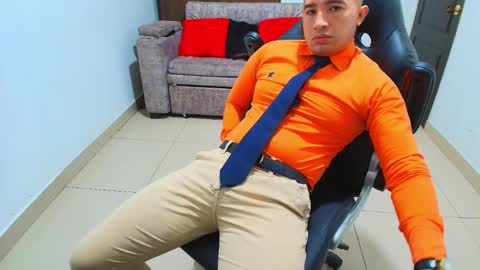 Snapshot of sebastian_oconnor77 chatting on 02/10/25, 12:08 juan  sebastian online show from 02/10/25, 12:08
