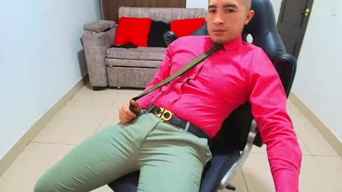 Snapshot of sebastian_oconnor77 chatting on 02/13/25, 03:24 juan  sebastian online show from 02/13/25, 03:24