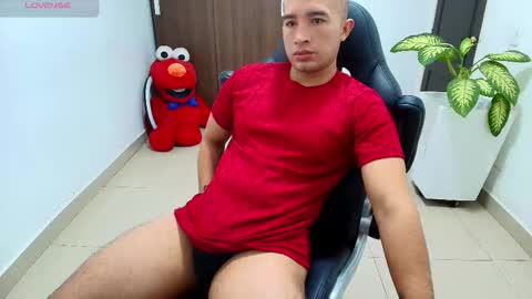 Snapshot of sebastian_oconnor77 chatting on 10/13/25, 12:38 juan  sebastian online show from 10/13/25, 12:38
