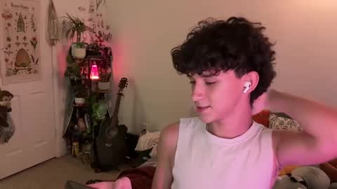 Snapshot of sebastianerosxxx chatting on 12/28/24, 08:05 SebastianErosX online show from 12/28/24, 08:05