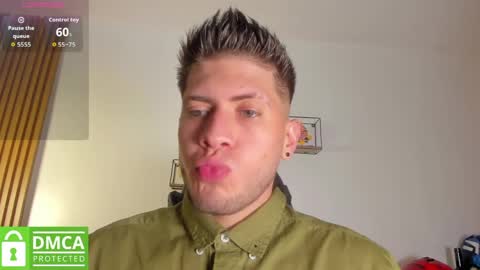 Snapshot of sebastianmaximoff_ chatting on 05/18/26, 07:09 sebastian INDEPENDENT MODEL online show from 05/18/26, 07:09