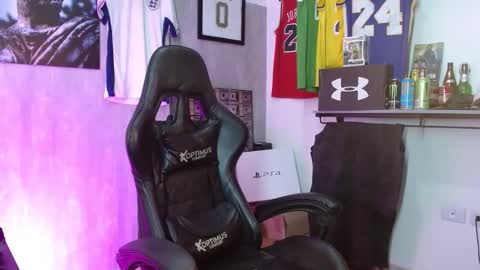 Sebastiano online show from 12/18/25, 04:29