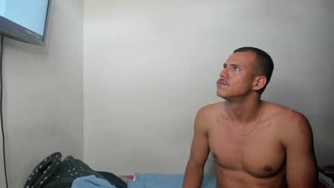 sebatian palacios online show from 12/19/24, 04:35