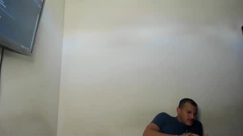 sebatian palacios online show from 01/05/25, 03:45