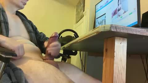 Snapshot of sebastianspalding450 chatting on 10/27/25, 09:57 sebastianspalding450 online show from 10/27/25, 09:57