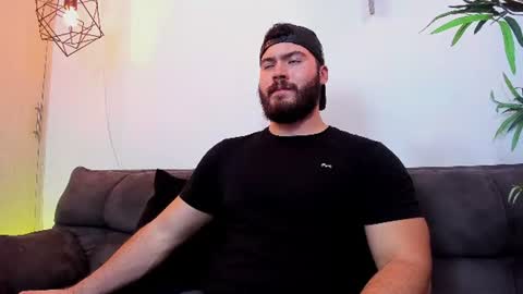 Instagram jeanpaulfit  online show from 07/11/26, 10:44