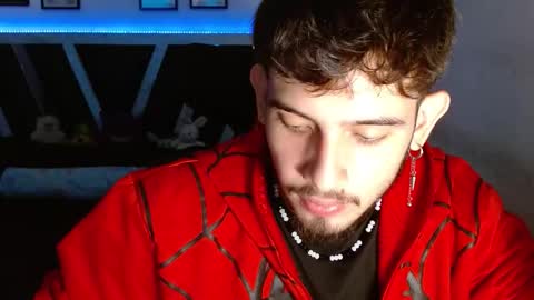 Snapshot of sebasxxl12 chatting on 12/20/25, 05:47 Sebas online show from 12/20/25, 05:47