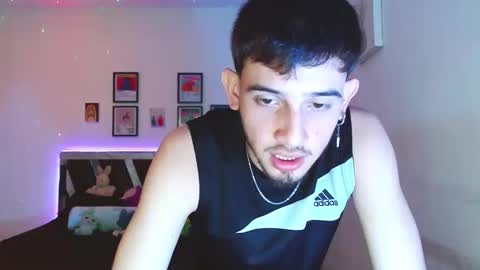 Snapshot of sebasxxl12 chatting on 03/13/26, 10:27 Sebas online show from 03/13/26, 10:27