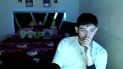 Snapshot of sebasxxl12 chatting on 06/01/26, 01:07 Sebas online show from 06/01/26, 01:07