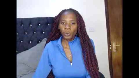 sebatrishaa online show from 09/24/25, 04:10