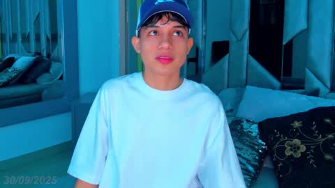 Sebastian online show from 10/01/25, 08:04