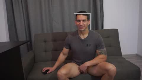 Snapshot of sebhastian2222 chatting on 02/14/25, 08:10 Lucian online show from 02/14/25, 08:10