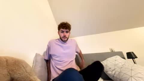 Snapshot of sebi787li chatting on 01/09/26, 05:15 sebi787li online show from 01/09/26, 05:15