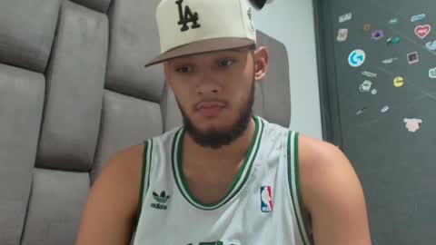 Snapshot of sebolaz chatting on 12/30/24, 08:32 ryan miller online show from 12/30/24, 08:32