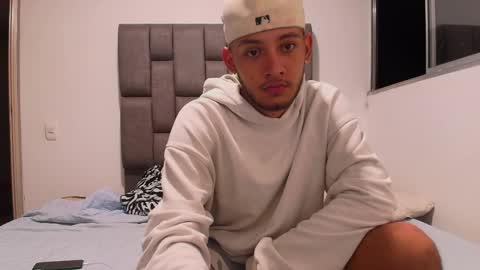 Snapshot of sebolaz chatting on 02/25/25, 03:52 ryan miller online show from 02/25/25, 03:52