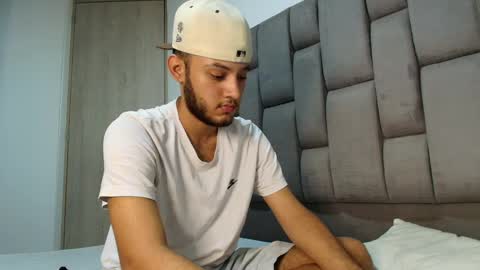 Snapshot of sebolaz chatting on 03/11/25, 01:37 ryan miller online show from 03/11/25, 01:37