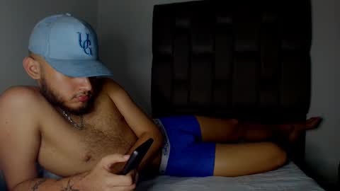 Snapshot of sebolaz chatting on 10/21/25, 04:46 ryan miller online show from 10/21/25, 04:46